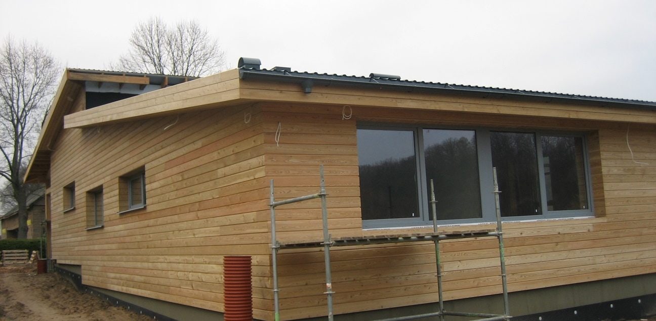 250 m² namo užliejamoje teritorijoje statyba ir įrengimas